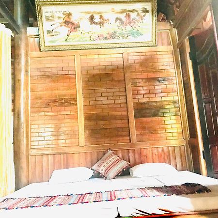 Minh Ngoc Homestay Dien Bien Phu Ban Hin Lom エクステリア 写真