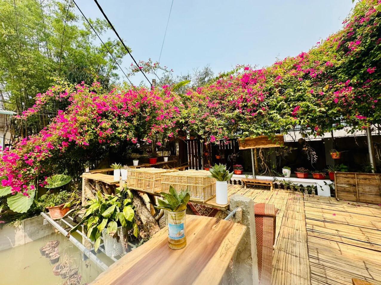 Minh Ngoc Homestay Dien Bien Phu Ban Hin Lom エクステリア 写真
