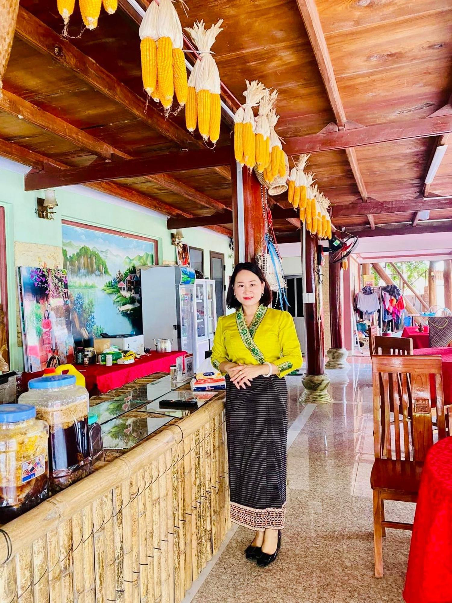 Minh Ngoc Homestay Dien Bien Phu Ban Hin Lom エクステリア 写真